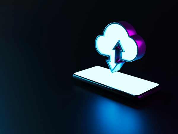 Digital cloud with electronic circuit design representing advanced cloud technology – secure Google Cloud migration services for Bay Area businesses.